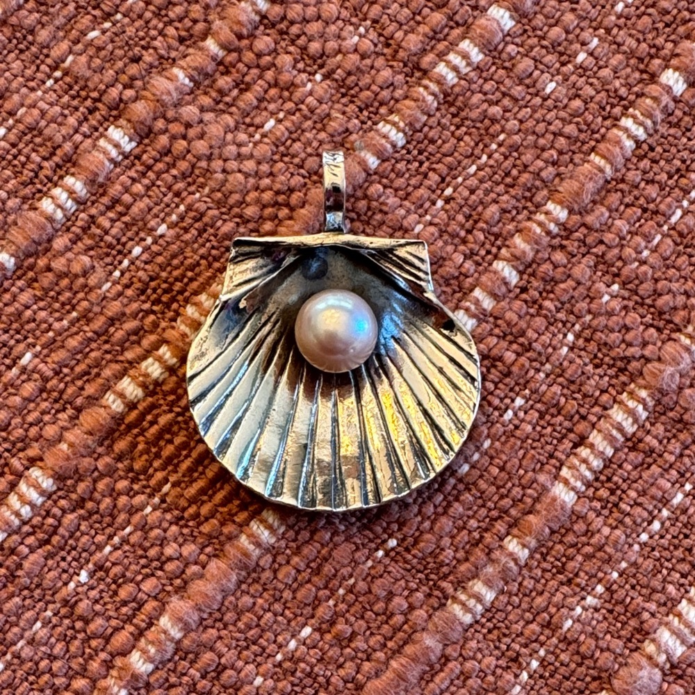 Mignon Faget Scallop Shell Pendant with Pearl
